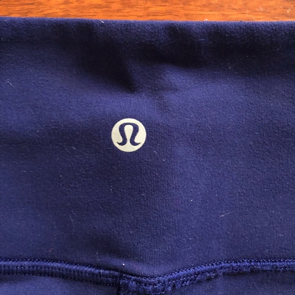 Lululemon Fit Physique Tight
Hero Blue - Picture 12 of 13